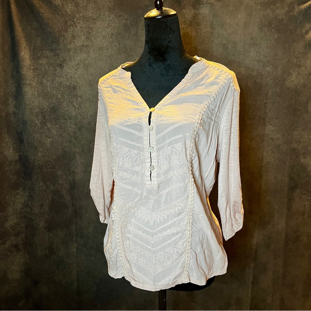 Democracy Light Pink Knit Shirt – 3/4 Sleeve with Button Roll-Up – Large